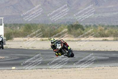 media/Nov-01-2025-CVMA (Sat) [[fc0f7531b8]]/Race 7-Formula Twins-Formula 40 UL/